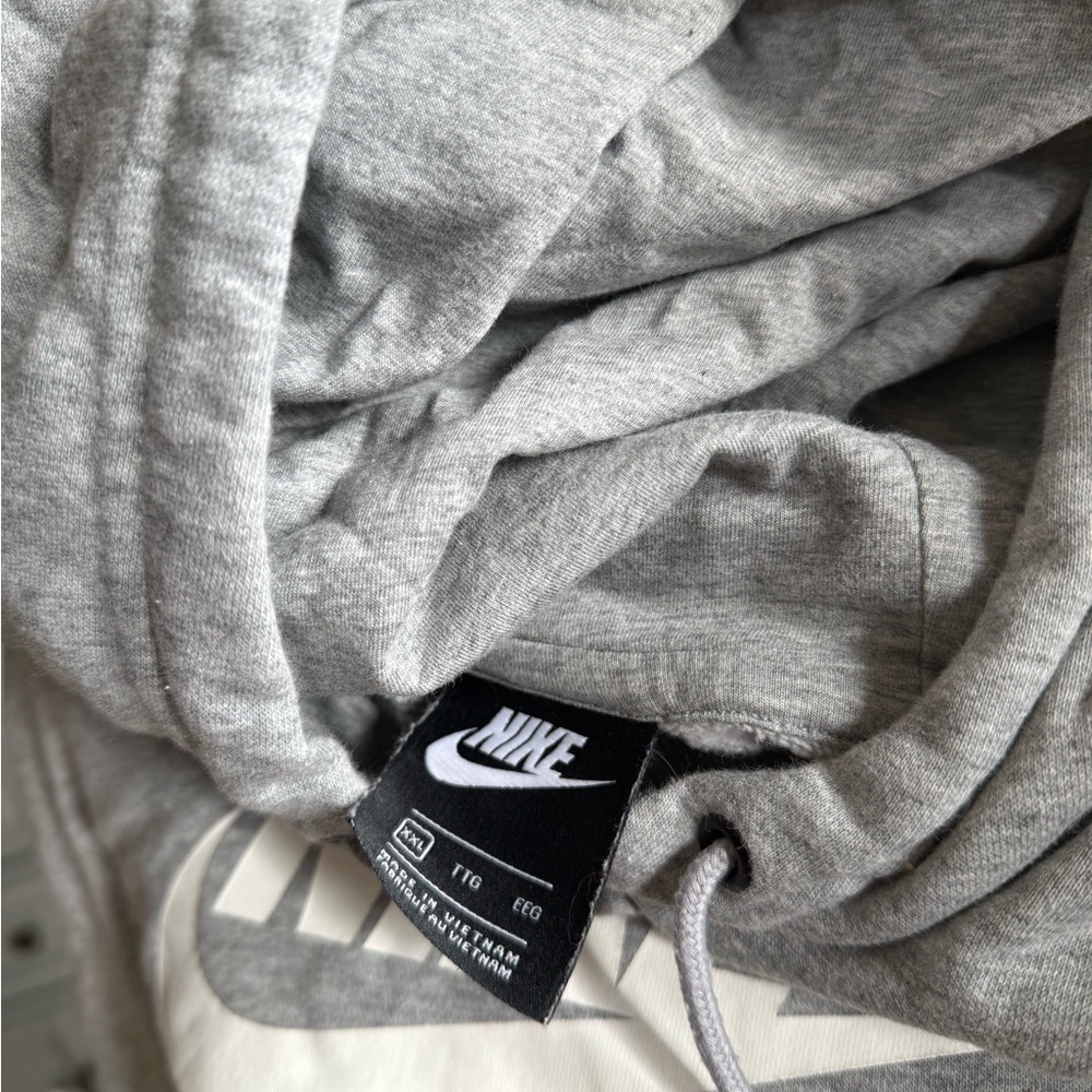 Nike Women's Heather Gray Hoodie - Picture 3 of 3